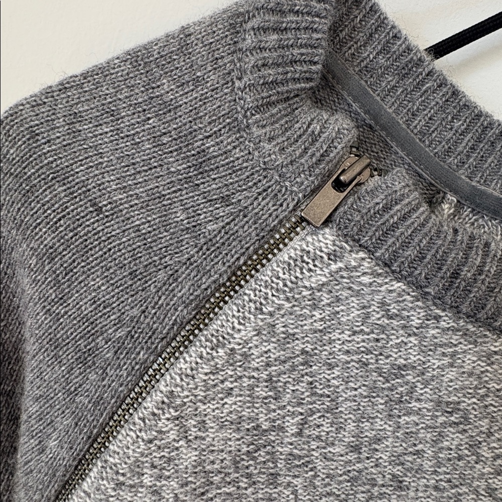 Banana Republic Cashmere Blend Wool Sweater Gray M - Picture 3 of 6
